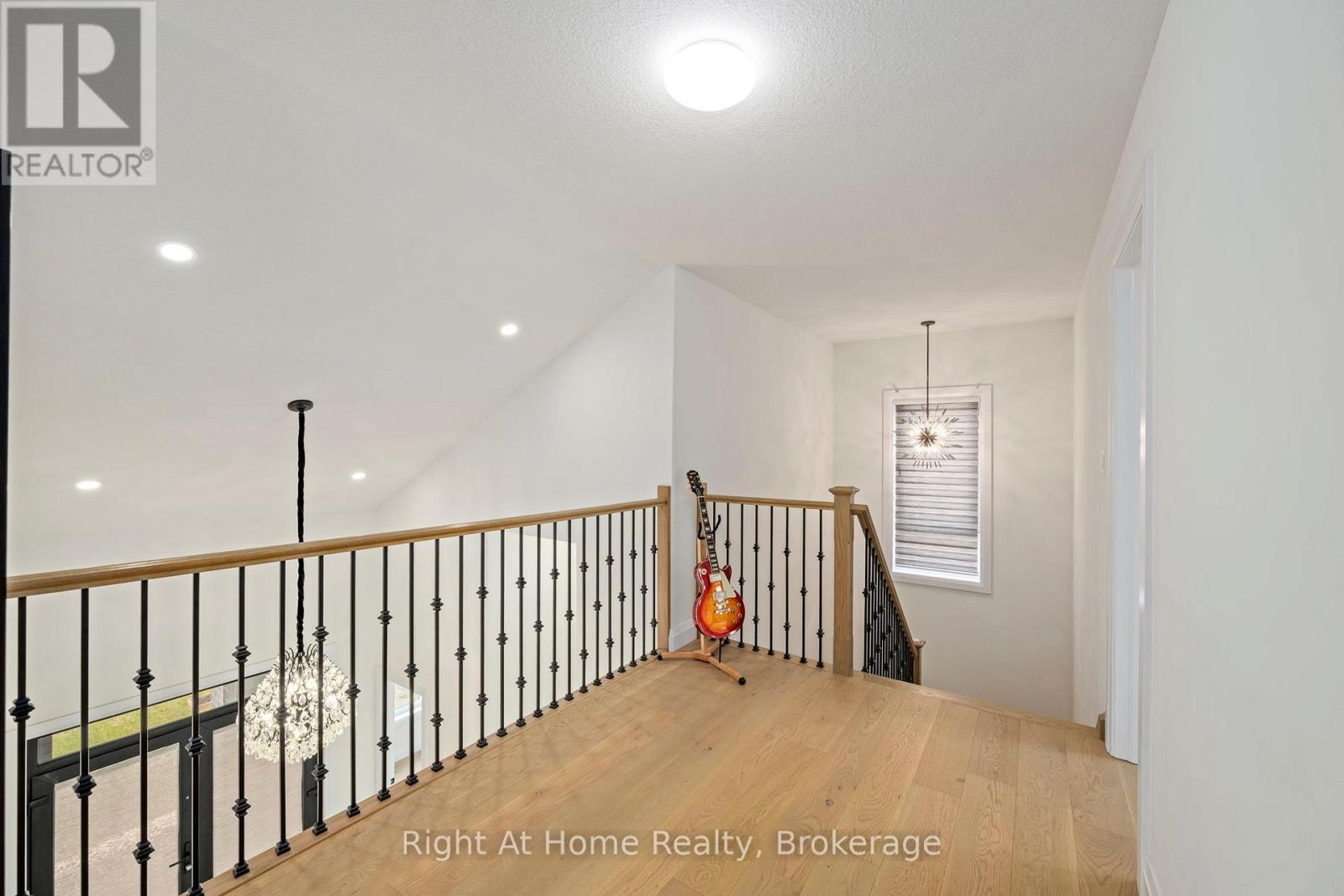 2363 Bakervilla Street, London South, Ontario  N6P 0H4 - Photo 19 - X12336618