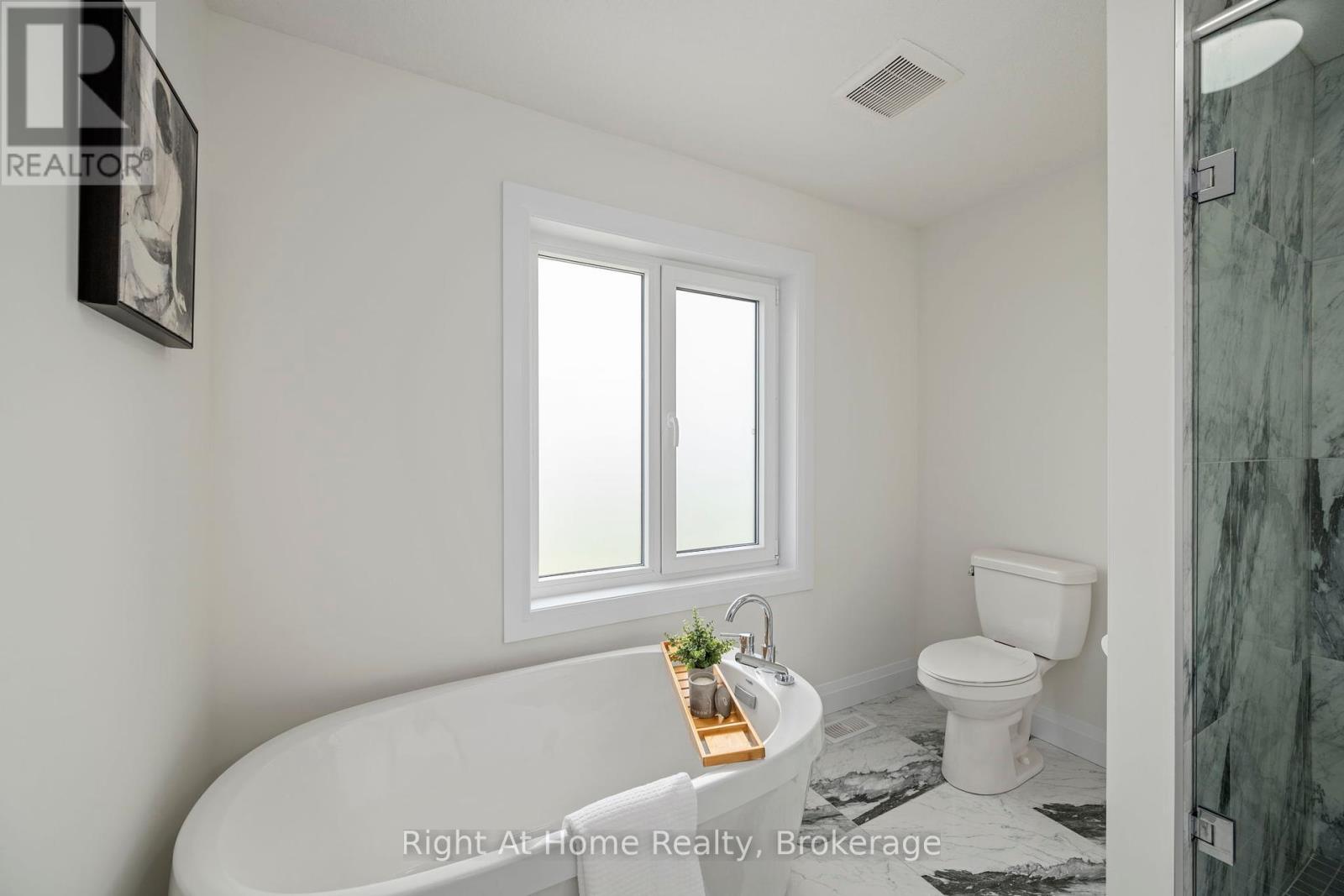 2363 Bakervilla Street, London South, Ontario  N6P 0H4 - Photo 18 - X12336618