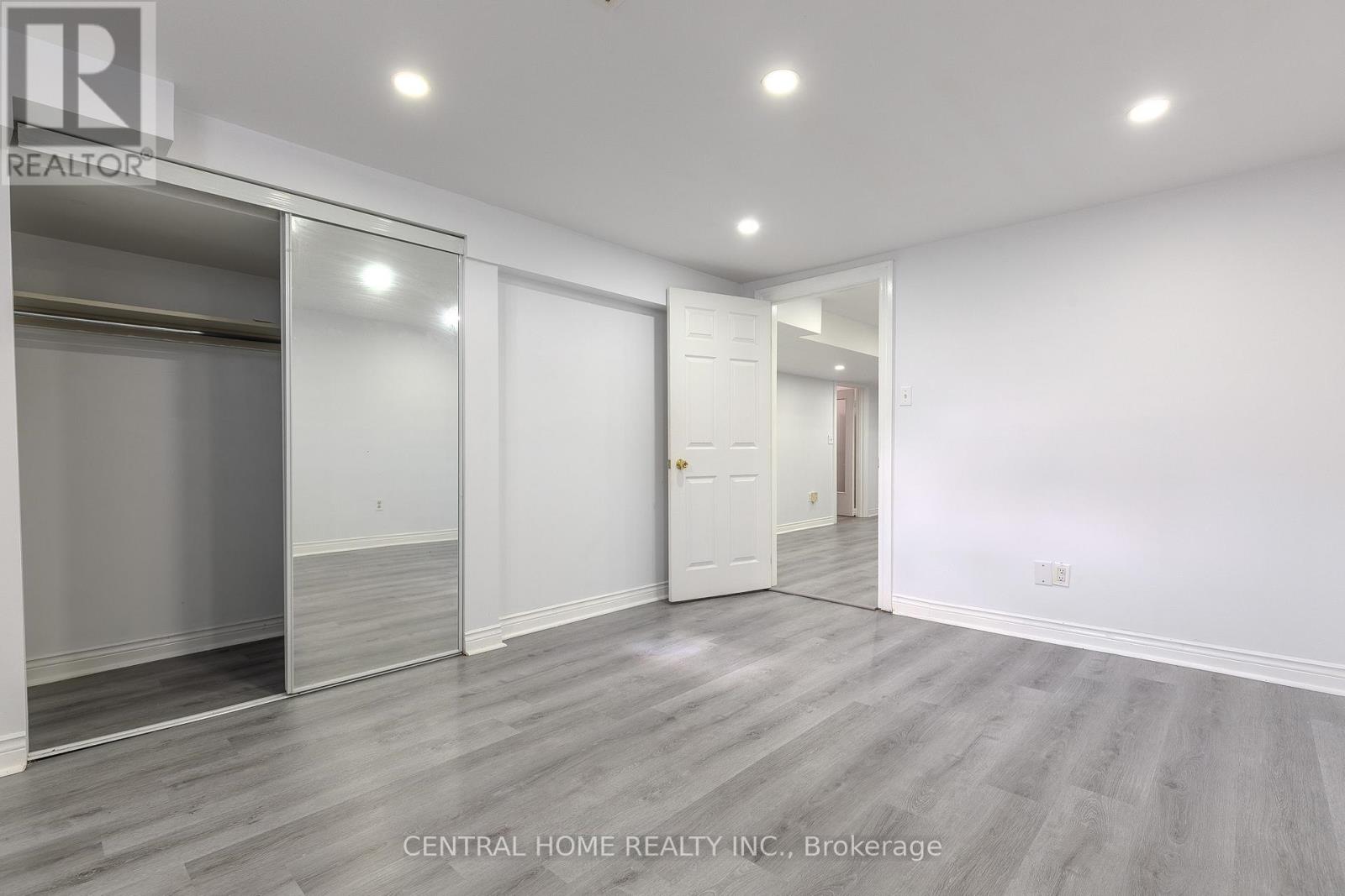 149 Terrosa Road, Markham, Ontario  L3S 2P7 - Photo 11 - N12459048