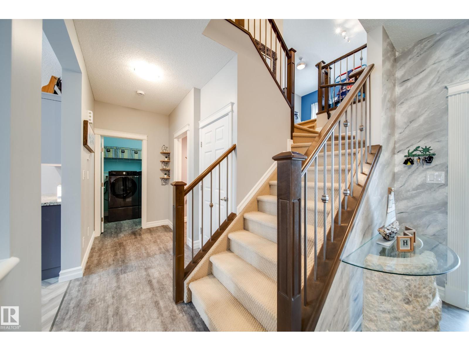 5927 6 Av Sw, Edmonton, Alberta  T6X 0G4 - Photo 12 - E4460550