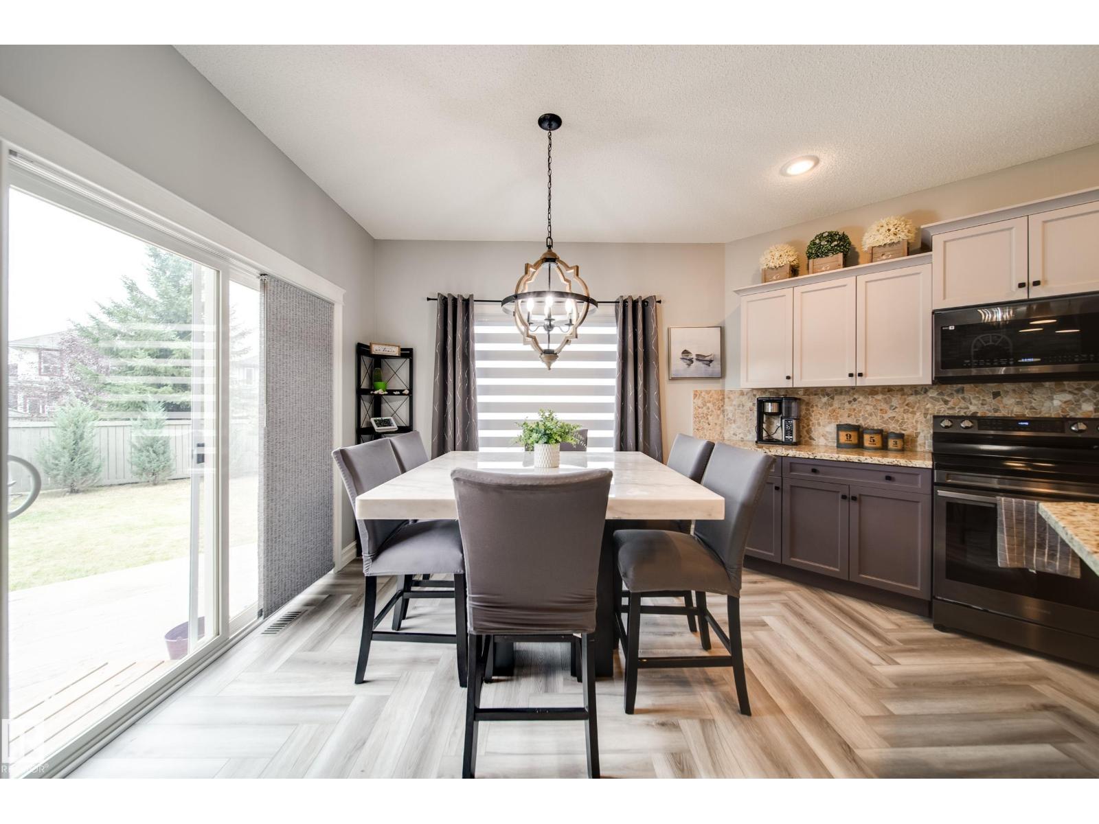 5927 6 Av Sw, Edmonton, Alberta  T6X 0G4 - Photo 7 - E4460550