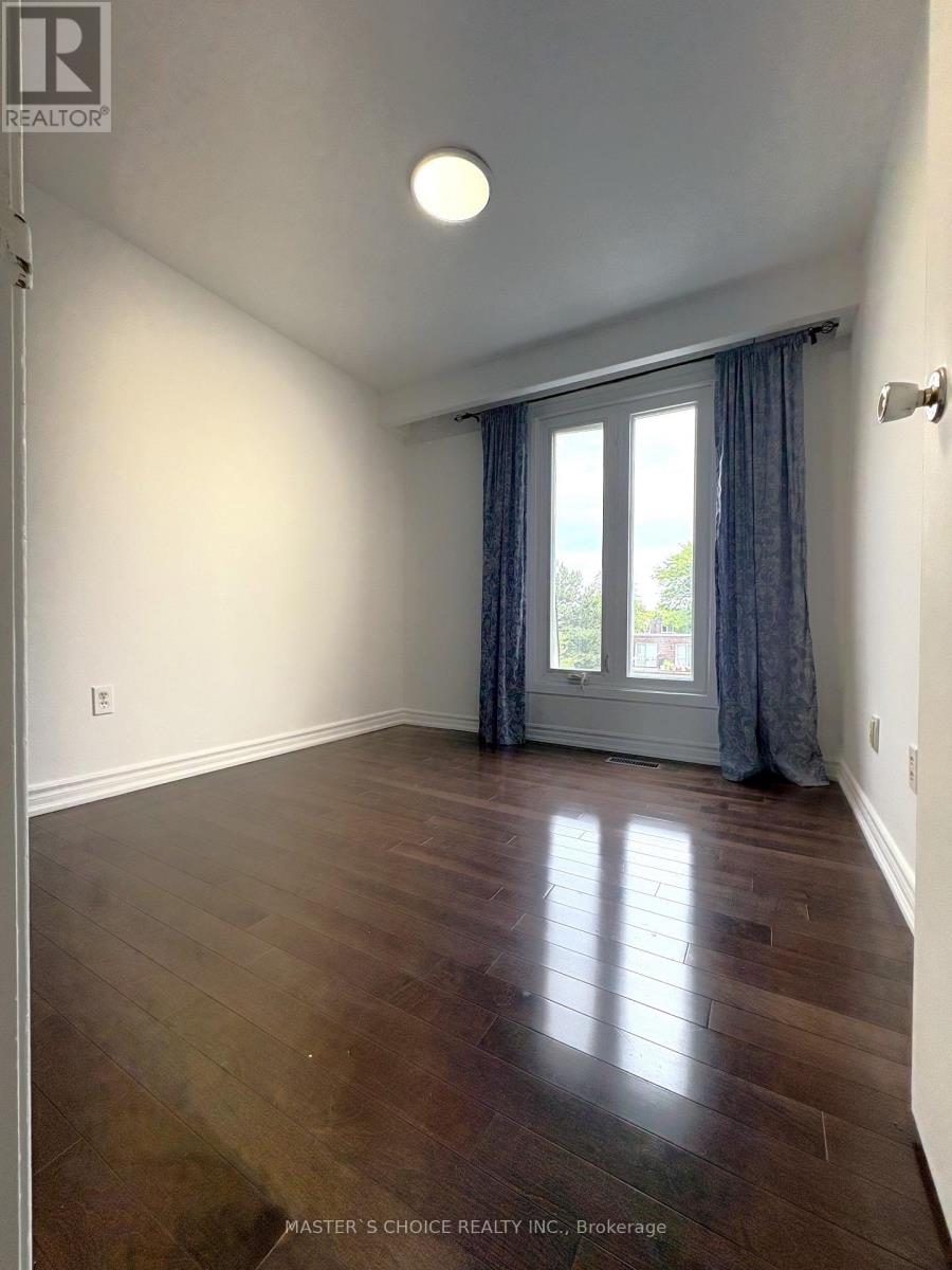 166 Collingsbrook Boulevard, Toronto, Ontario  M1W 1M7 - Photo 14 - E12456806