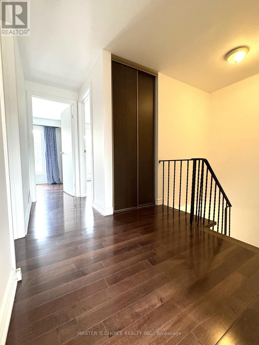 166 Collingsbrook Boulevard, Toronto, Ontario  M1W 1M7 - Photo 10 - E12456806