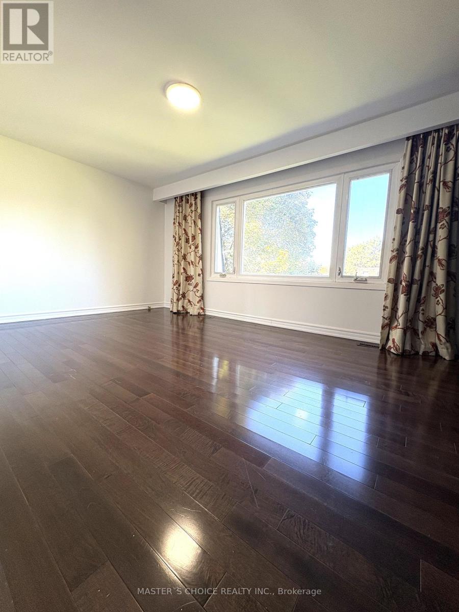 166 Collingsbrook Boulevard, Toronto, Ontario  M1W 1M7 - Photo 11 - E12456806