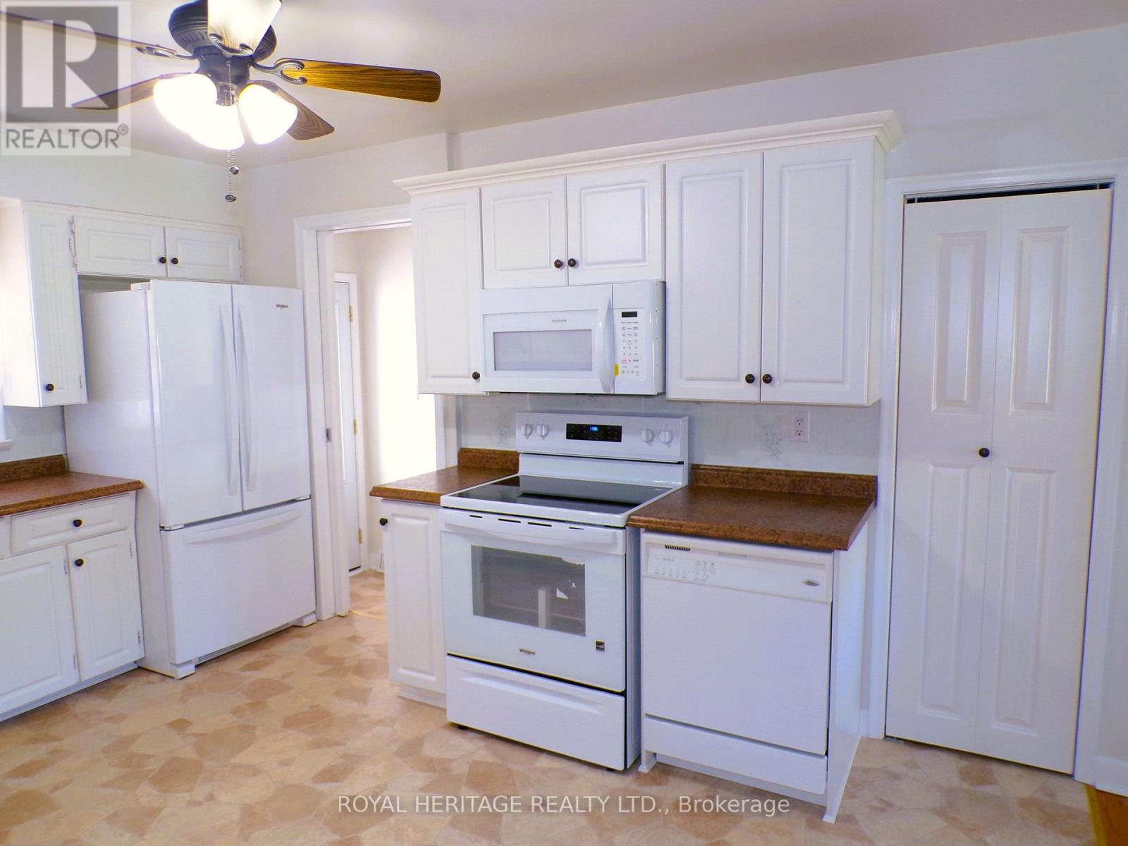 12 Darlington Boulevard, Clarington, Ontario  L1E 2J7 - Photo 5 - E12458758