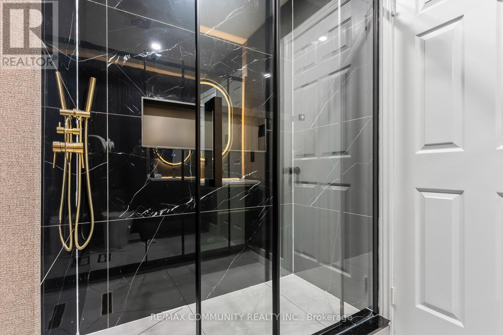 5 White Heather Boulevard, Toronto, Ontario  M1V 0A6 - Photo 33 - E12449569