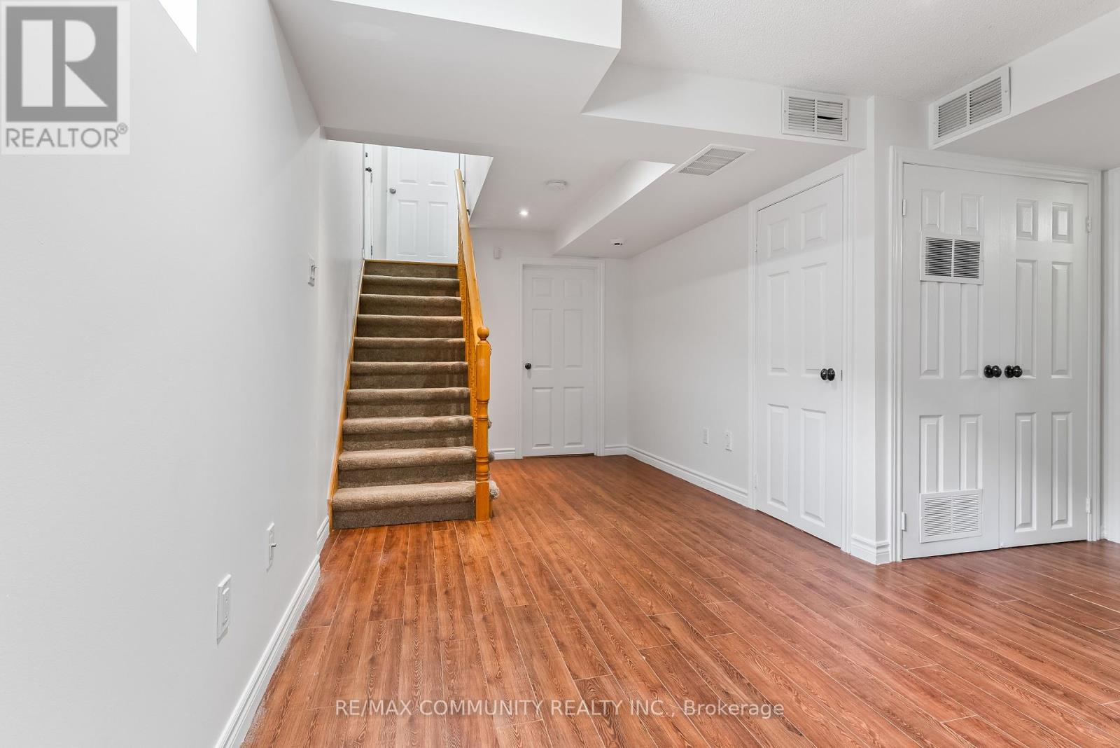 5 White Heather Boulevard, Toronto, Ontario  M1V 0A6 - Photo 47 - E12449569