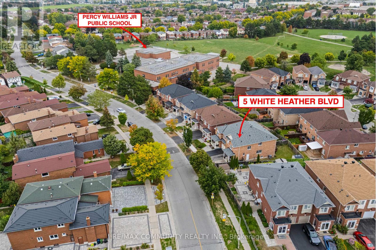 5 White Heather Boulevard, Toronto, Ontario  M1V 0A6 - Photo 6 - E12449569