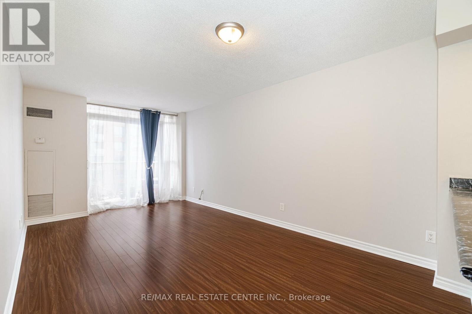 1227 - 5233 Dundas Street W, Toronto, Ontario  M9B 6M1 - Photo 14 - W12459055