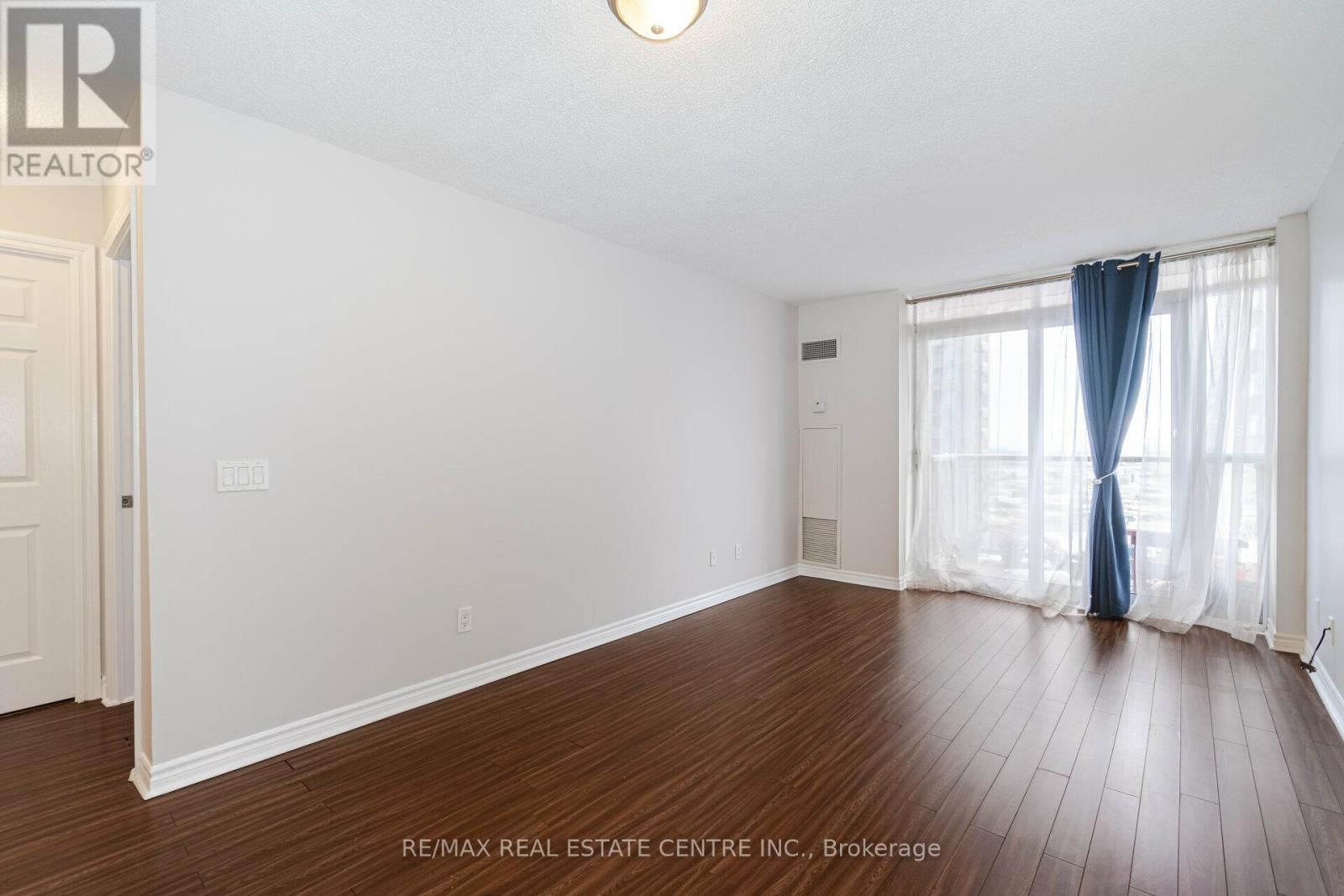1227 - 5233 Dundas Street W, Toronto, Ontario  M9B 6M1 - Photo 15 - W12459055