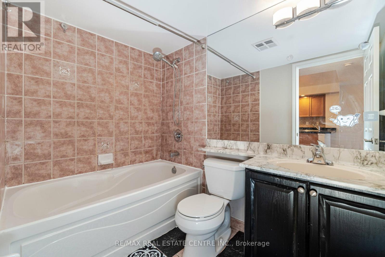 1227 - 5233 Dundas Street W, Toronto, Ontario  M9B 6M1 - Photo 18 - W12459055