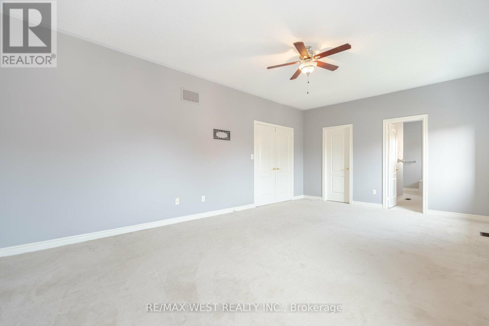 422 Hidden Trail, Oakville, Ontario  L6M 0N3 - Photo 29 - W12459057