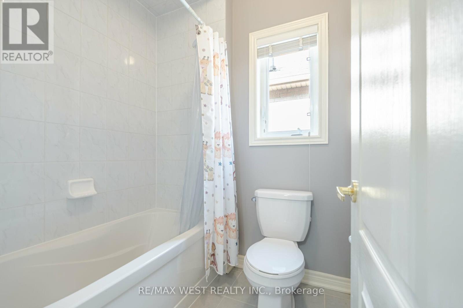 422 Hidden Trail, Oakville, Ontario  L6M 0N3 - Photo 42 - W12459057