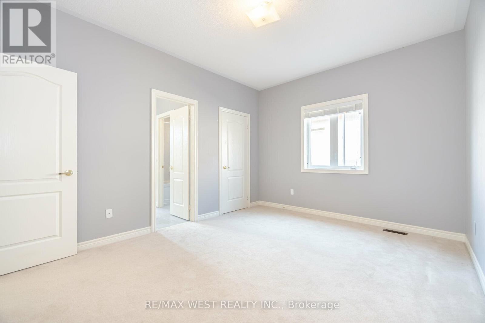 422 Hidden Trail, Oakville, Ontario  L6M 0N3 - Photo 43 - W12459057