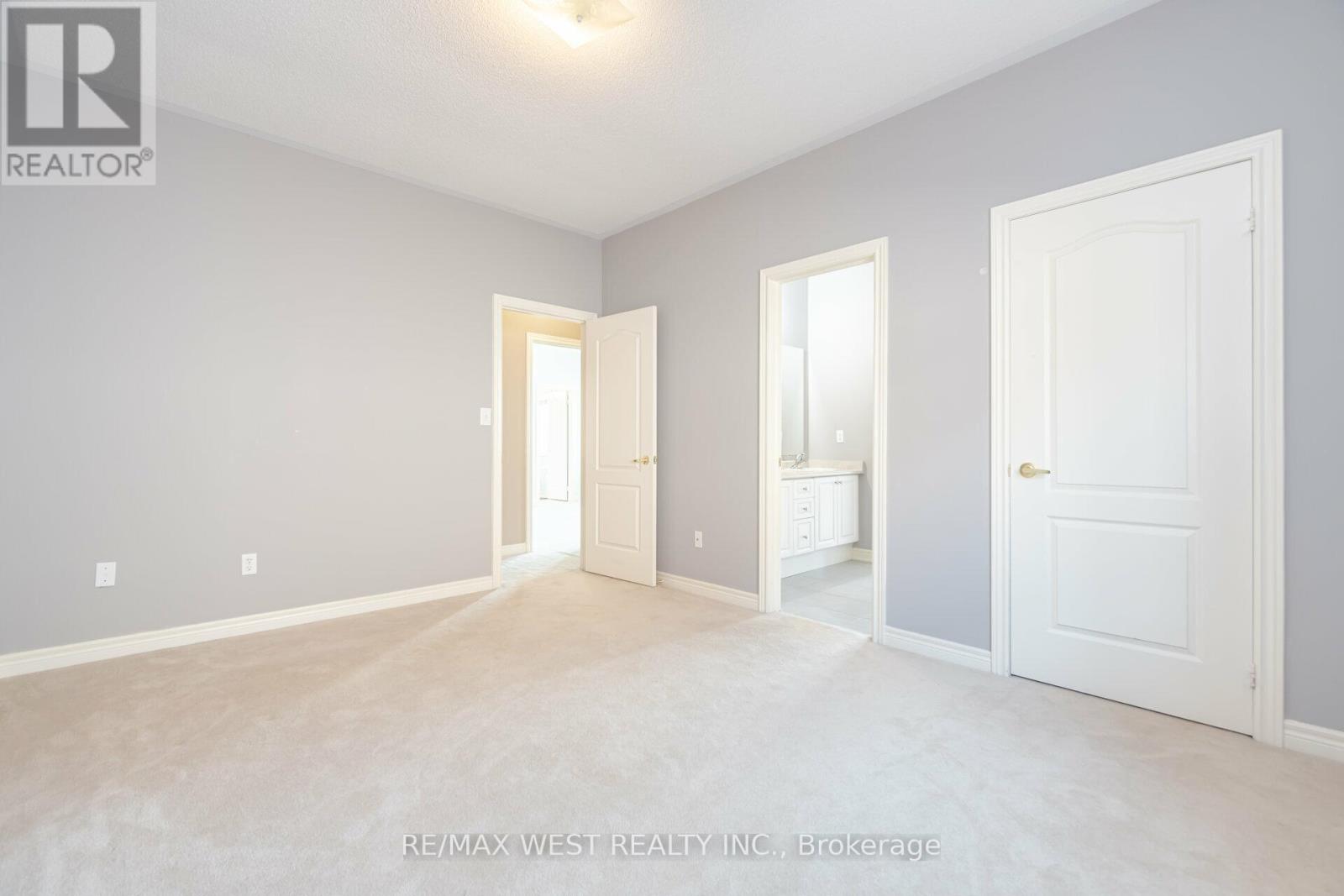 422 Hidden Trail, Oakville, Ontario  L6M 0N3 - Photo 44 - W12459057