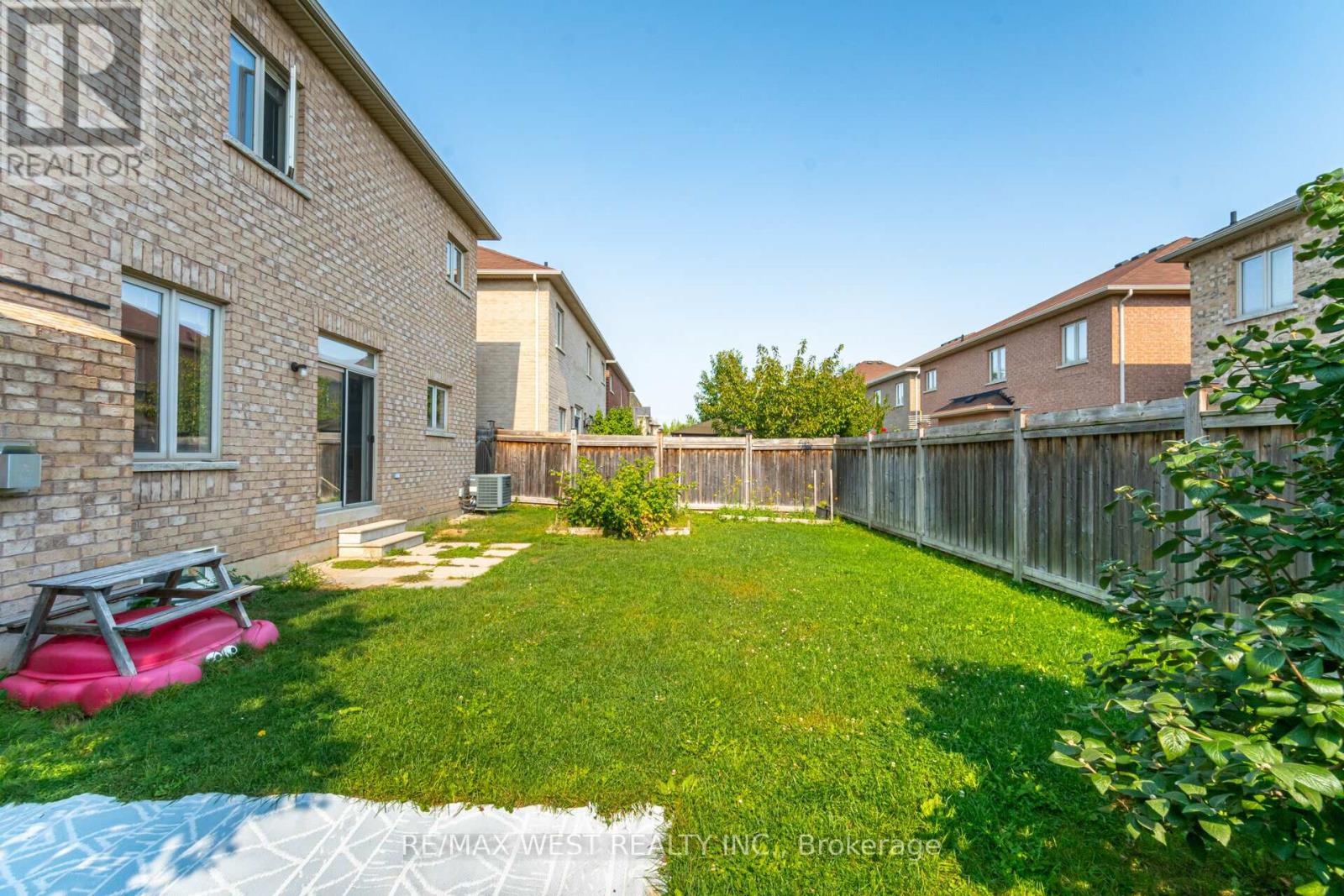 422 Hidden Trail, Oakville, Ontario  L6M 0N3 - Photo 49 - W12459057