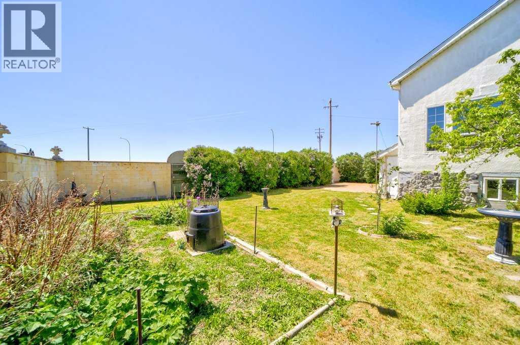 208 Railway Street Se, Milk River, Alberta  T0K 1M0 - Photo 17 - A2192041