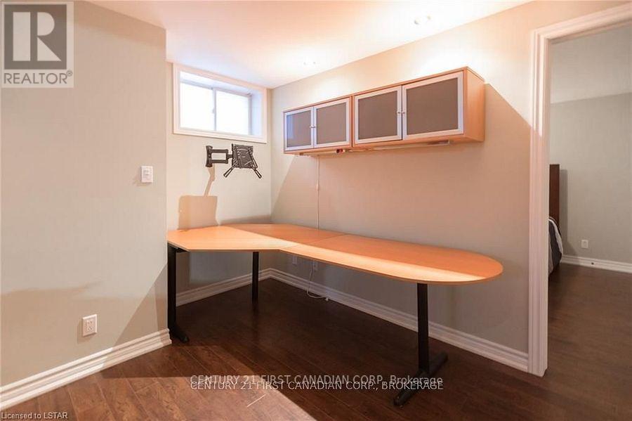 2016 Beaverbrook Avenue, London North, Ontario  N6H 5X3 - Photo 26 - X12459066