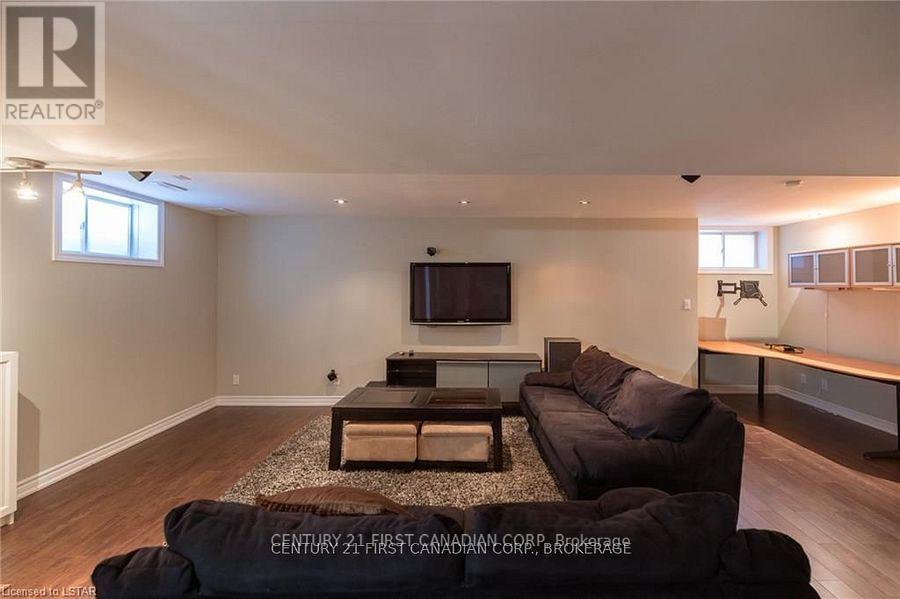 2016 Beaverbrook Avenue, London North, Ontario  N6H 5X3 - Photo 29 - X12459066