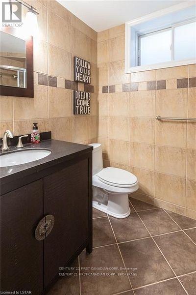 2016 Beaverbrook Avenue, London North, Ontario  N6H 5X3 - Photo 31 - X12459066