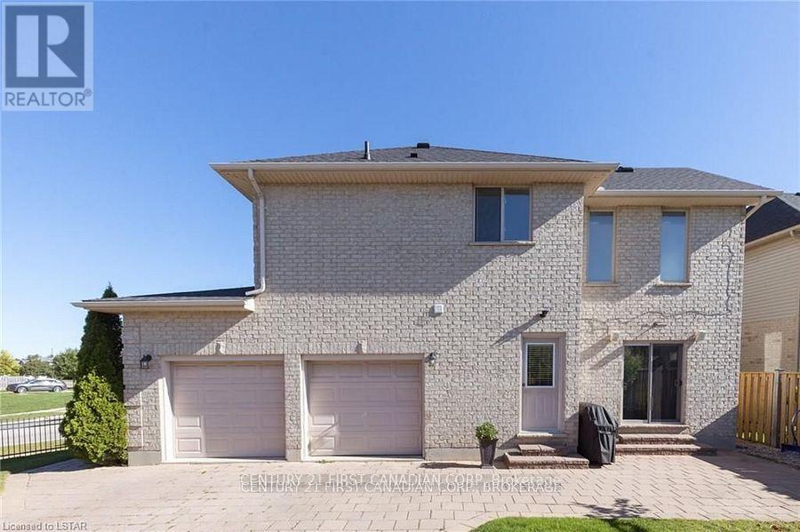 2016 Beaverbrook Avenue, London North, Ontario  N6H 5X3 - Photo 35 - X12459066