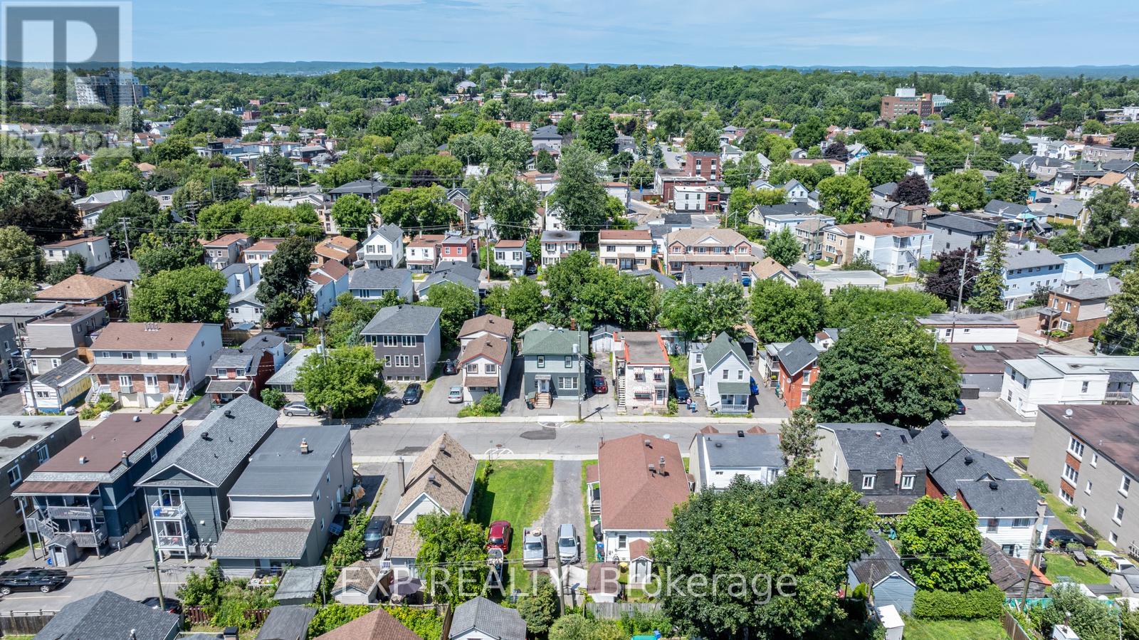 228 Carillon Street, Ottawa, Ontario  K1L 5X8 - Photo 8 - X12459062