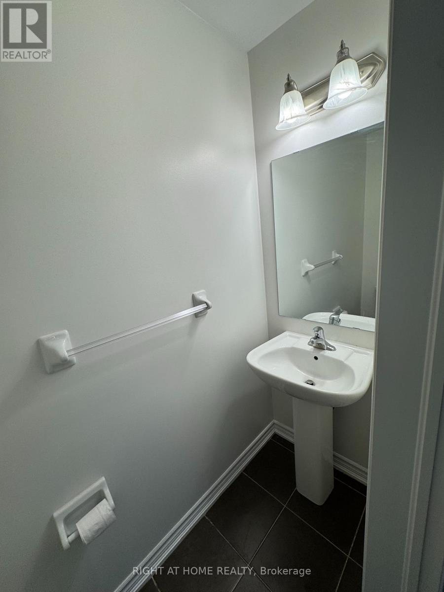 19 - 37 Drewry Avenue, Toronto, Ontario  M2M 0B4 - Photo 4 - C12459065