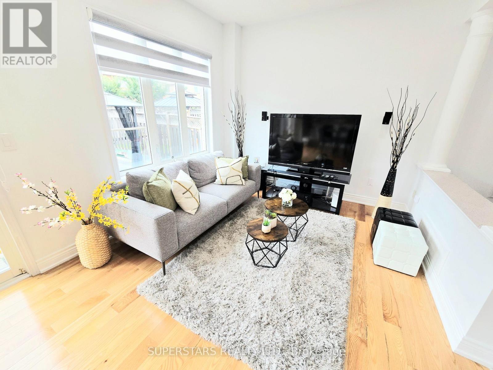 50 Macadam Road, Markham, Ontario  L6E 2C1 - Photo 12 - N12459061