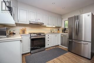 184 Dunkerron Avenue, Wasaga Beach, Ontario  L9Z 2G8 - Photo 14 - S12459071