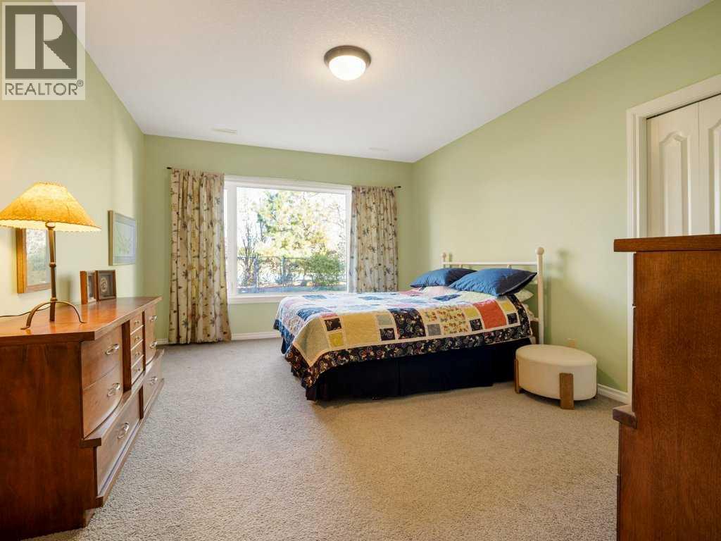 21 Fairmont Park Landing S, Lethbridge, Alberta  T1K 7L1 - Photo 27 - A2261925