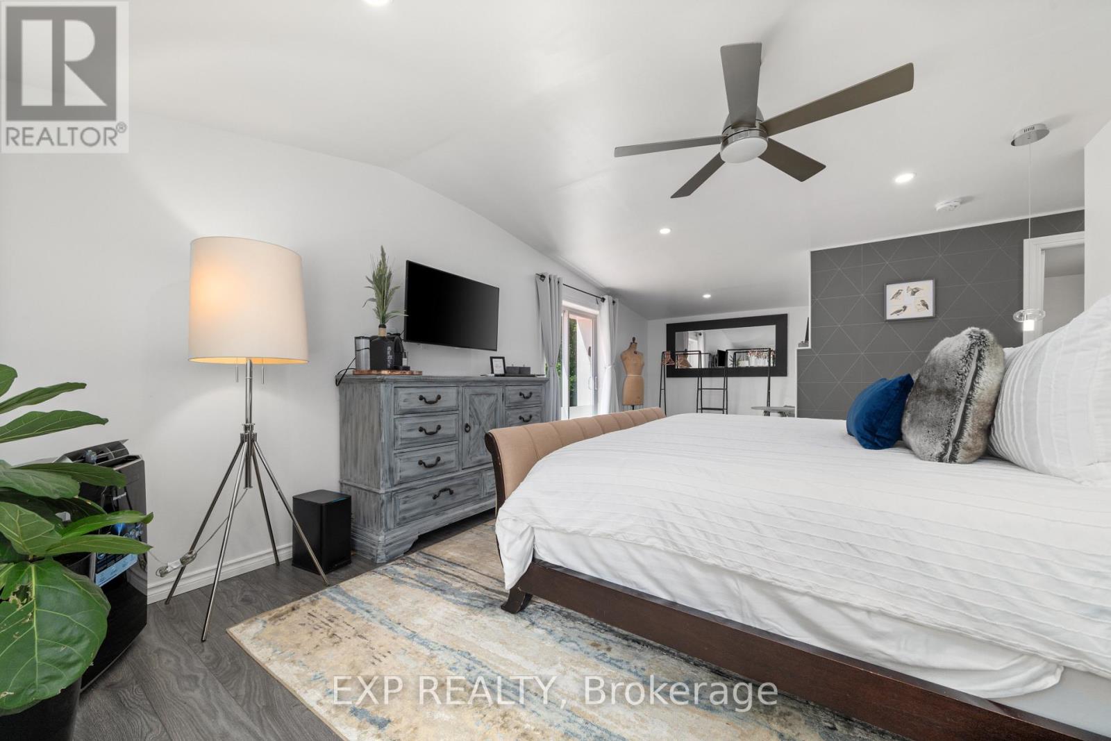 27 Lost Channel Court, Tweed (Hungerford (Twp)), Ontario  K0K 3H0 - Photo 25 - X12459072