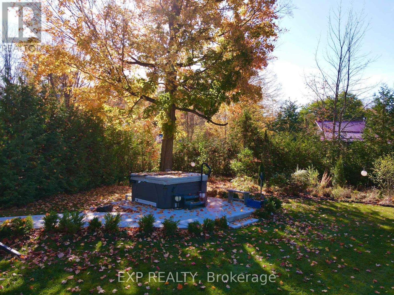 27 Lost Channel Court, Tweed (Hungerford (Twp)), Ontario  K0K 3H0 - Photo 8 - X12459072