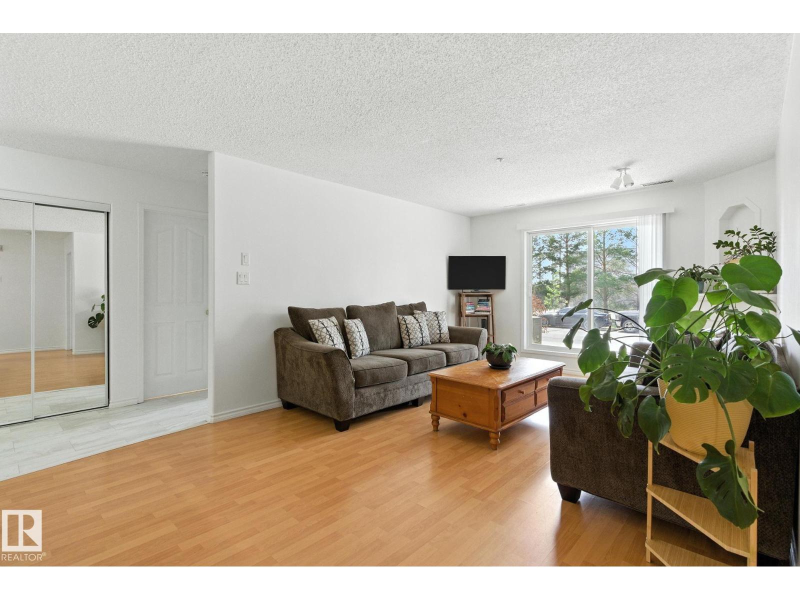 #125 16303 95 St Nw, Edmonton, Alberta  T5Z 3V1 - Photo 9 - E4461902