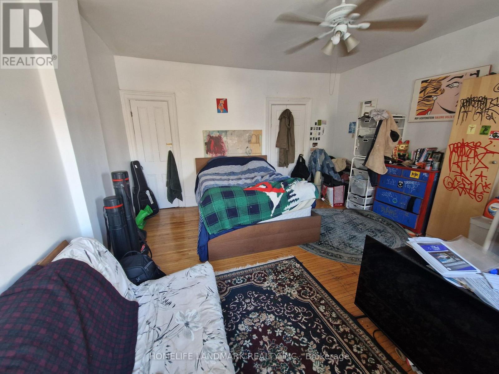 2nd&3rd - 26 Lippincott Street, Toronto, Ontario  M5S 2P2 - Photo 7 - C12379739