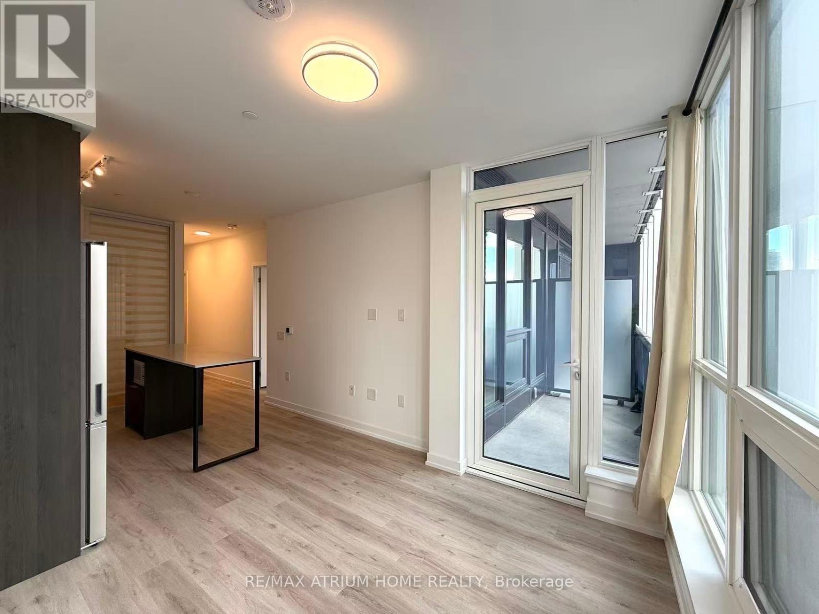 407 - 395 Square One Drive, Mississauga, Ontario  L5B 0P6 - Photo 16 - W12459068