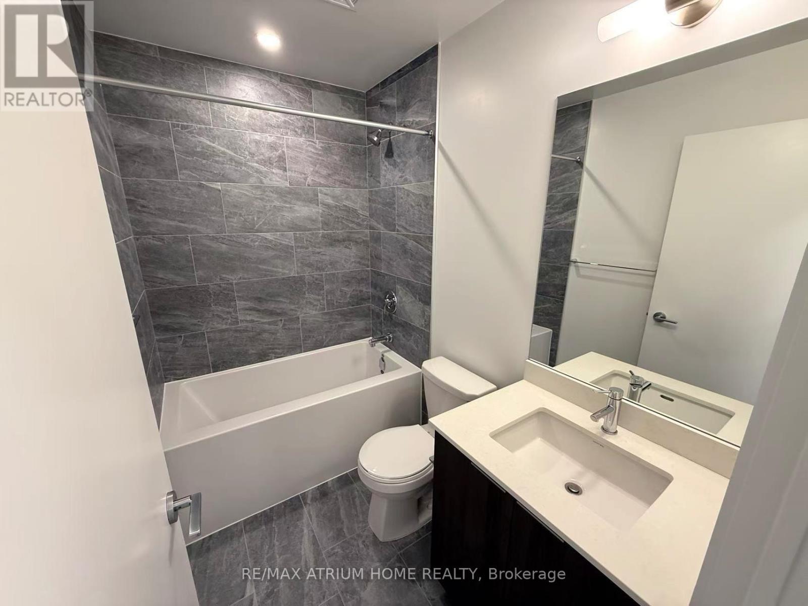 407 - 395 Square One Drive, Mississauga, Ontario  L5B 0P6 - Photo 9 - W12459068