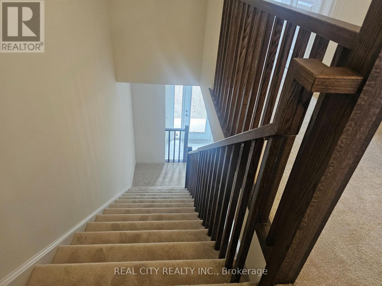 48 Mckernan Avenue, Brantford, Ontario  N3V 0C2 - Photo 20 - X12459070