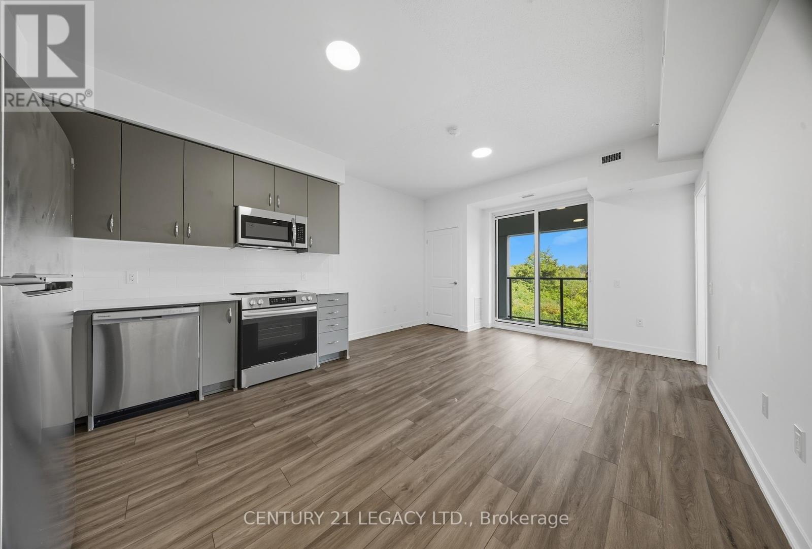 329 - 385 Arctic Red Drive, Oshawa, Ontario  L1L 0H8 - Photo 7 - E12459075