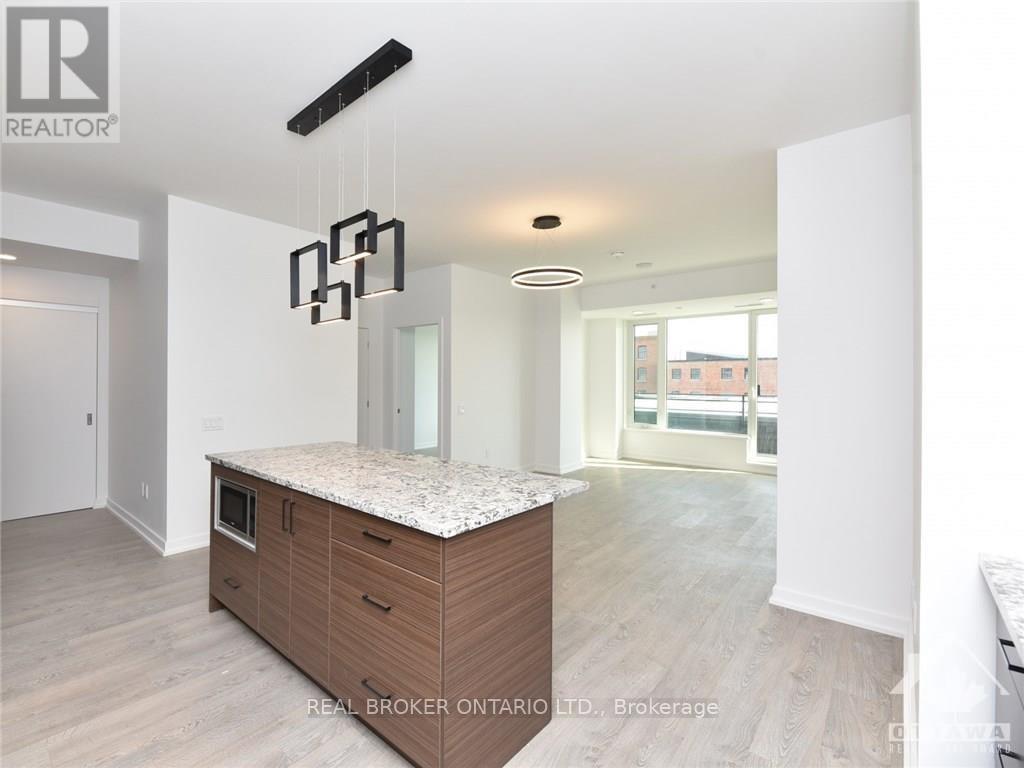 316 - 320 Miwate Private, Ottawa, Ontario  K1R 0E1 - Photo 6 - X12459078