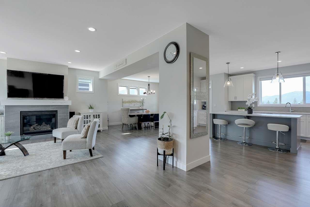 Property at 47271 SWALLOW PLACE image 5