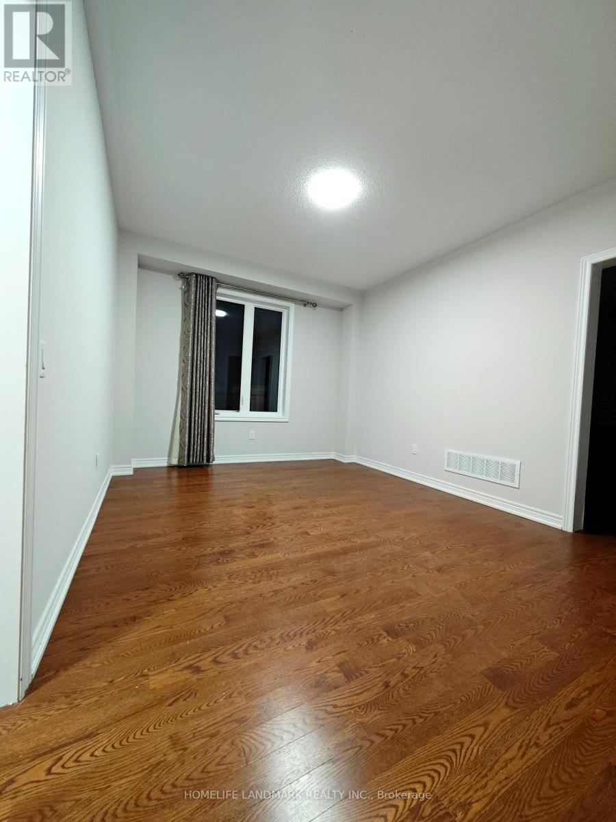 602 Clifford Perry Place, Newmarket, Ontario  L3X 0J2 - Photo 9 - N12459082