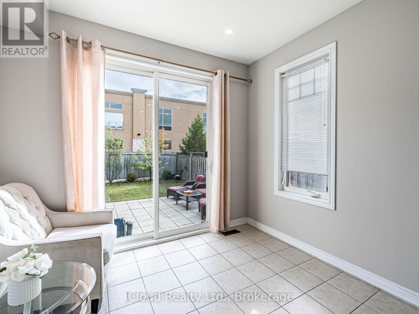 135 Windrow Street, Richmond Hill, Ontario  L4E 4Y4 - Photo 20 - N12455620