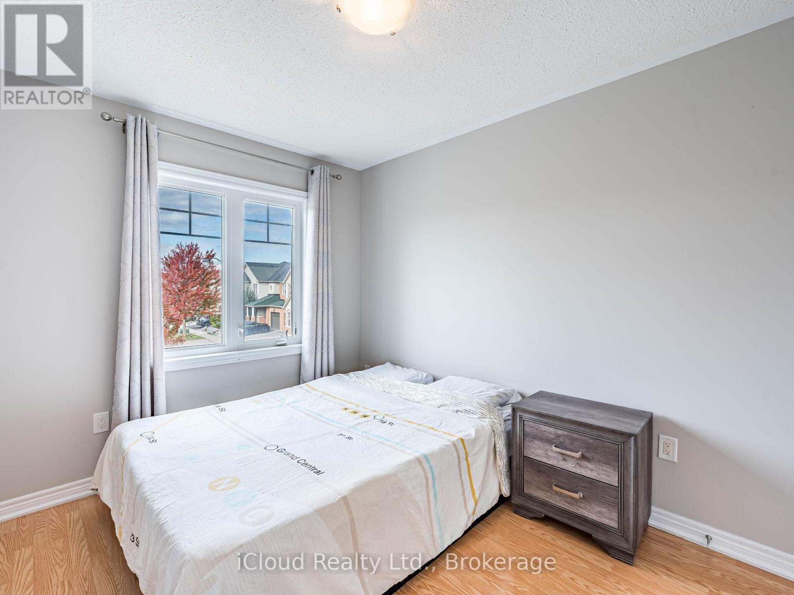 135 Windrow Street, Richmond Hill, Ontario  L4E 4Y4 - Photo 27 - N12455620