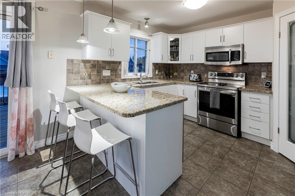 374 Fairway Road, Woodstock, Ontario  N4T 0E1 - Photo 15 - 40769659