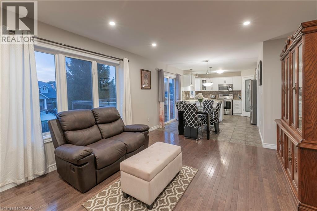 374 Fairway Road, Woodstock, Ontario  N4T 0E1 - Photo 10 - 40769659