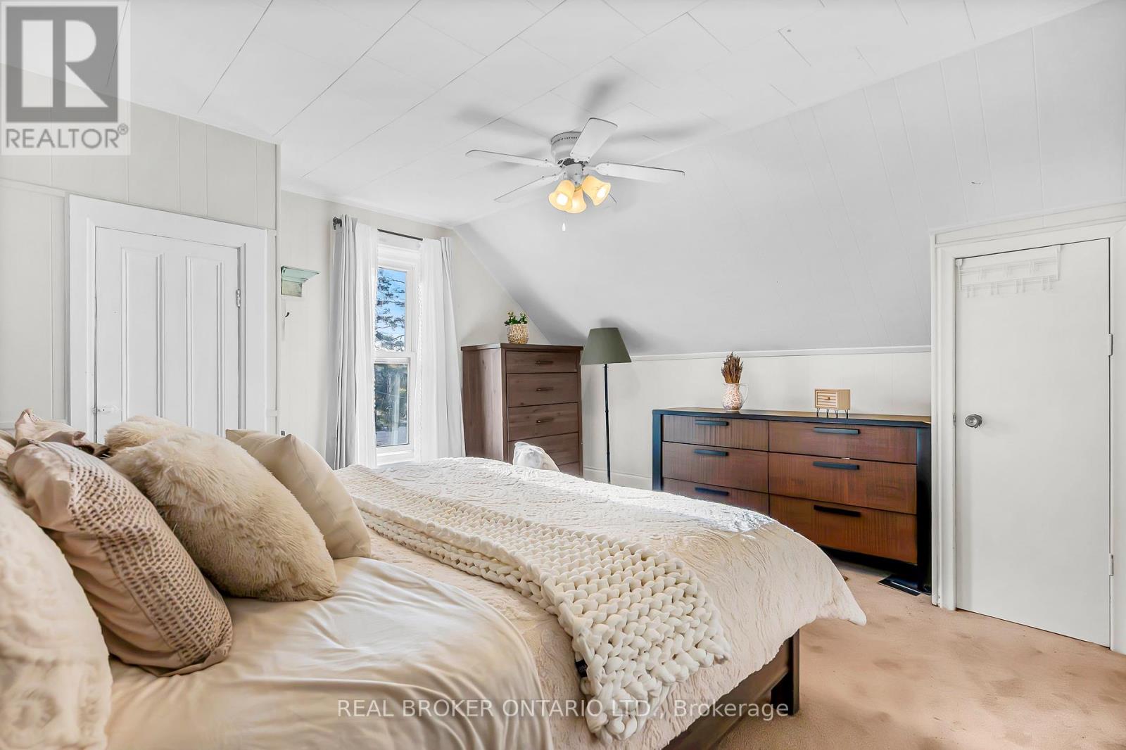 90 Emily Street, Carleton Place, Ontario  K7C 1S9 - Photo 31 - X12459090