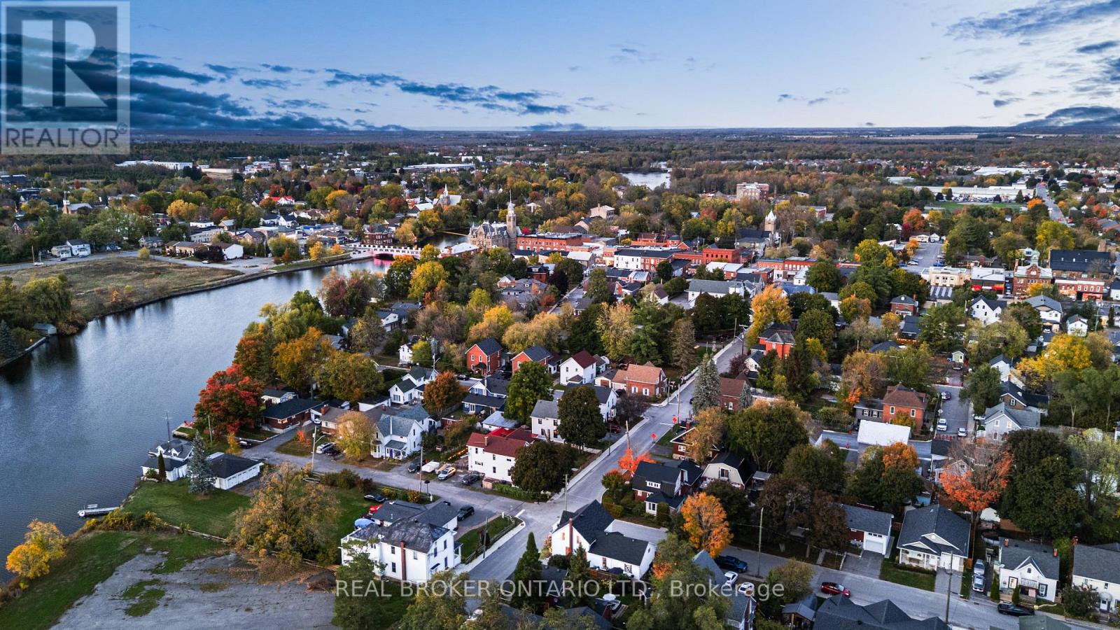 90 Emily Street, Carleton Place, Ontario  K7C 1S9 - Photo 46 - X12459090