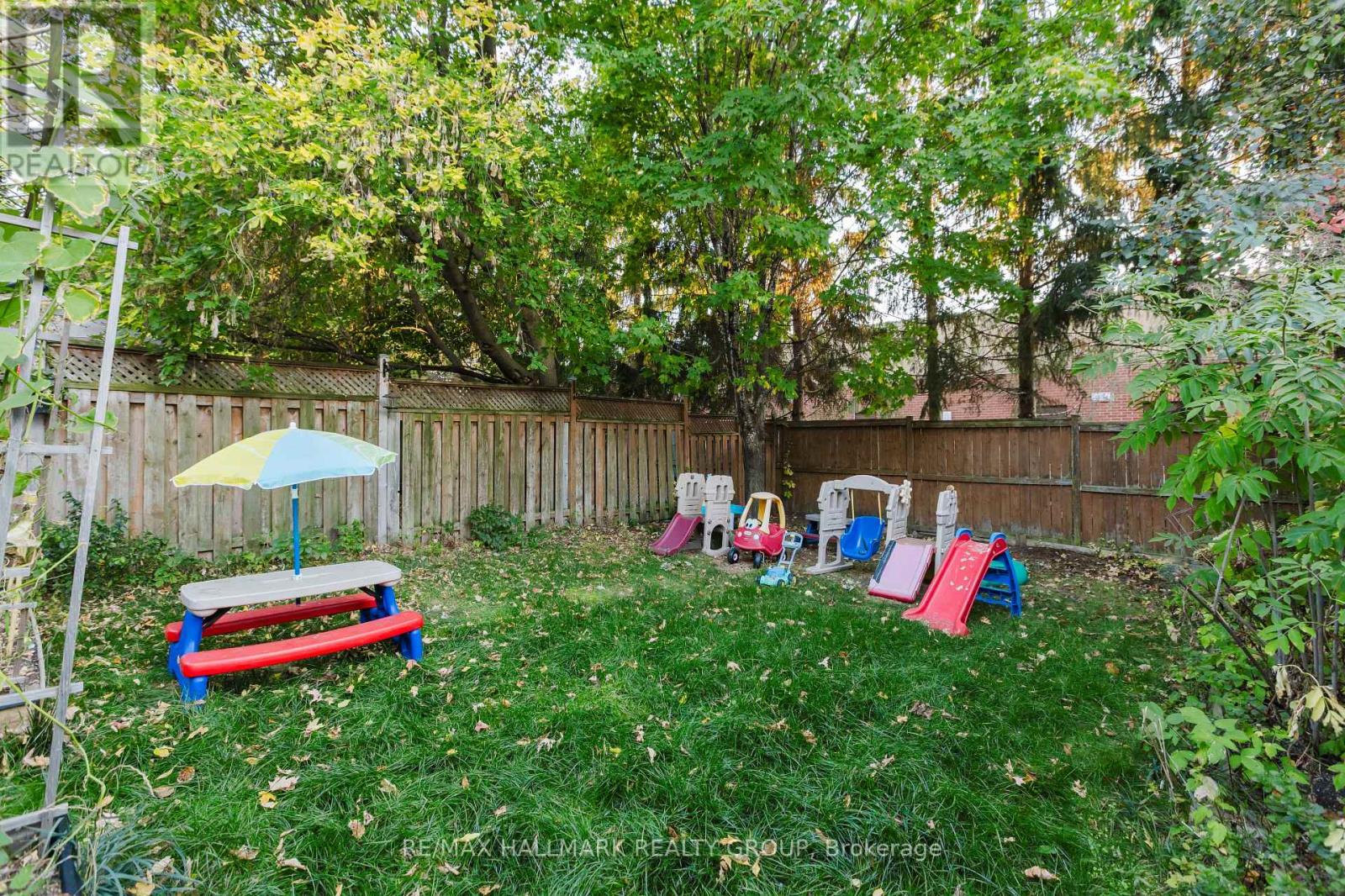 584 Wild Shore Crescent, Ottawa, Ontario  K1V 1T4 - Photo 22 - X12459091