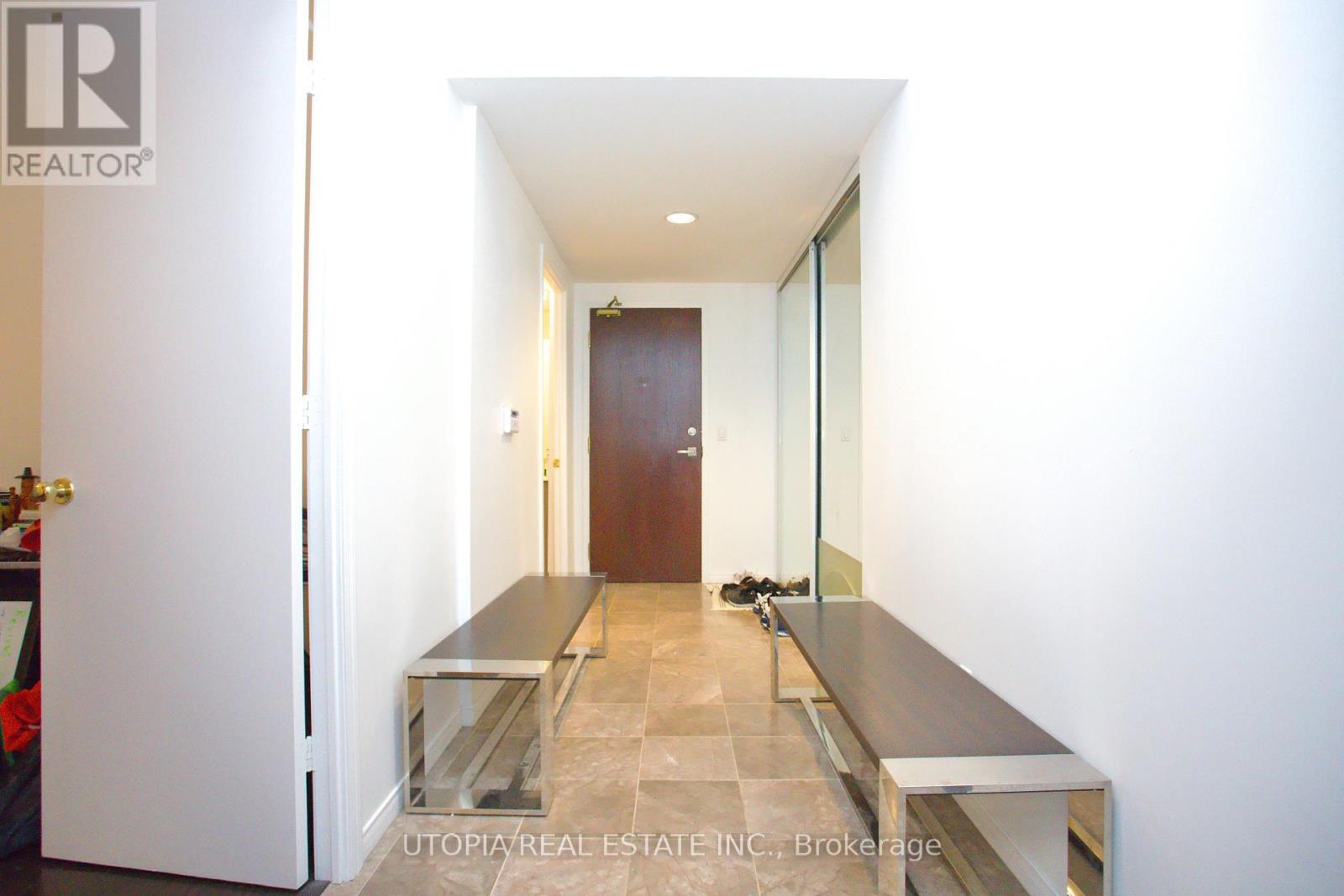 1017 - 7 King Street E, Toronto, Ontario  M5C 1B2 - Photo 5 - C12459089