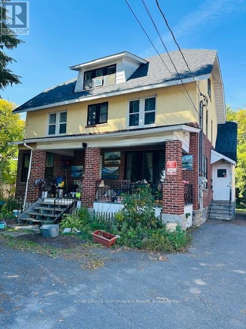 31-35 FOURTH STREET E, Cornwall, Ontario
